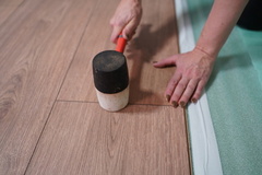 Installation of laminate floors