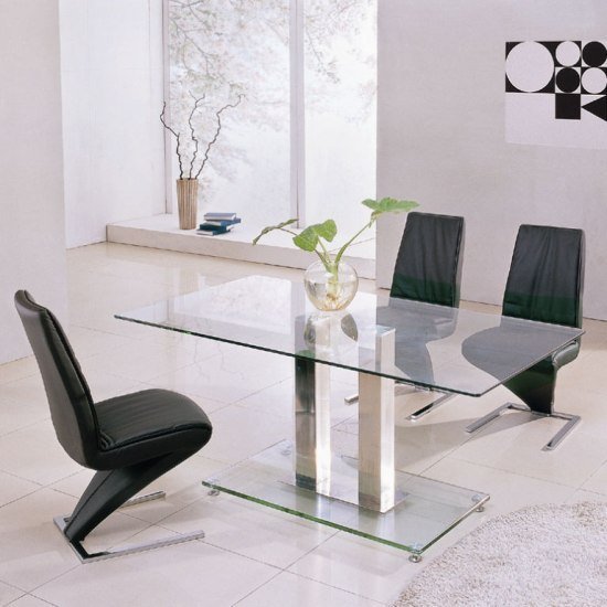Glass_dining_table